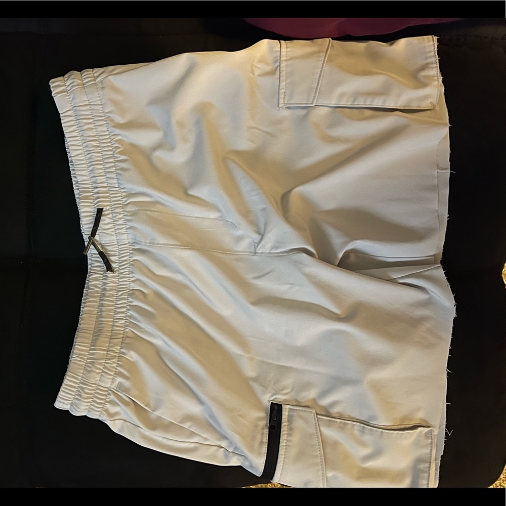 Old navy athletic cargo shorts